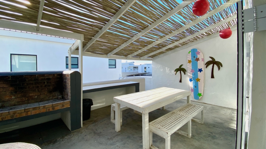 5 Bedroom Property for Sale in Dwarskersbos Western Cape